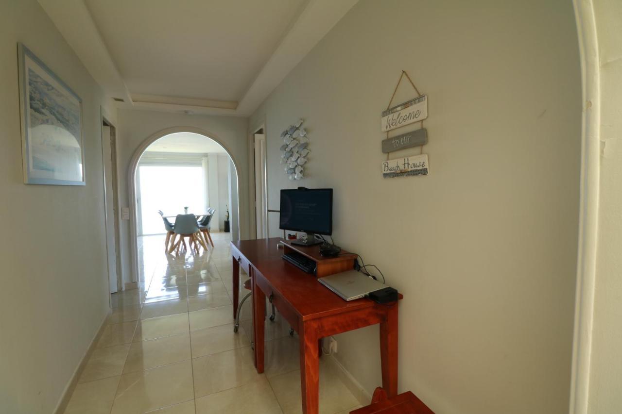 Fantastic Sea View For 2 Bedroom Up To 6 People 327 *