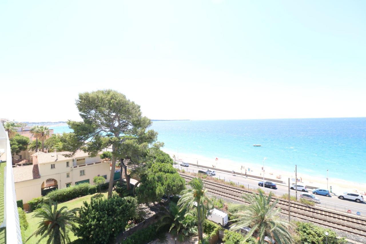 Fantastic Sea View For 2 Bedroom Up To 6 People 327